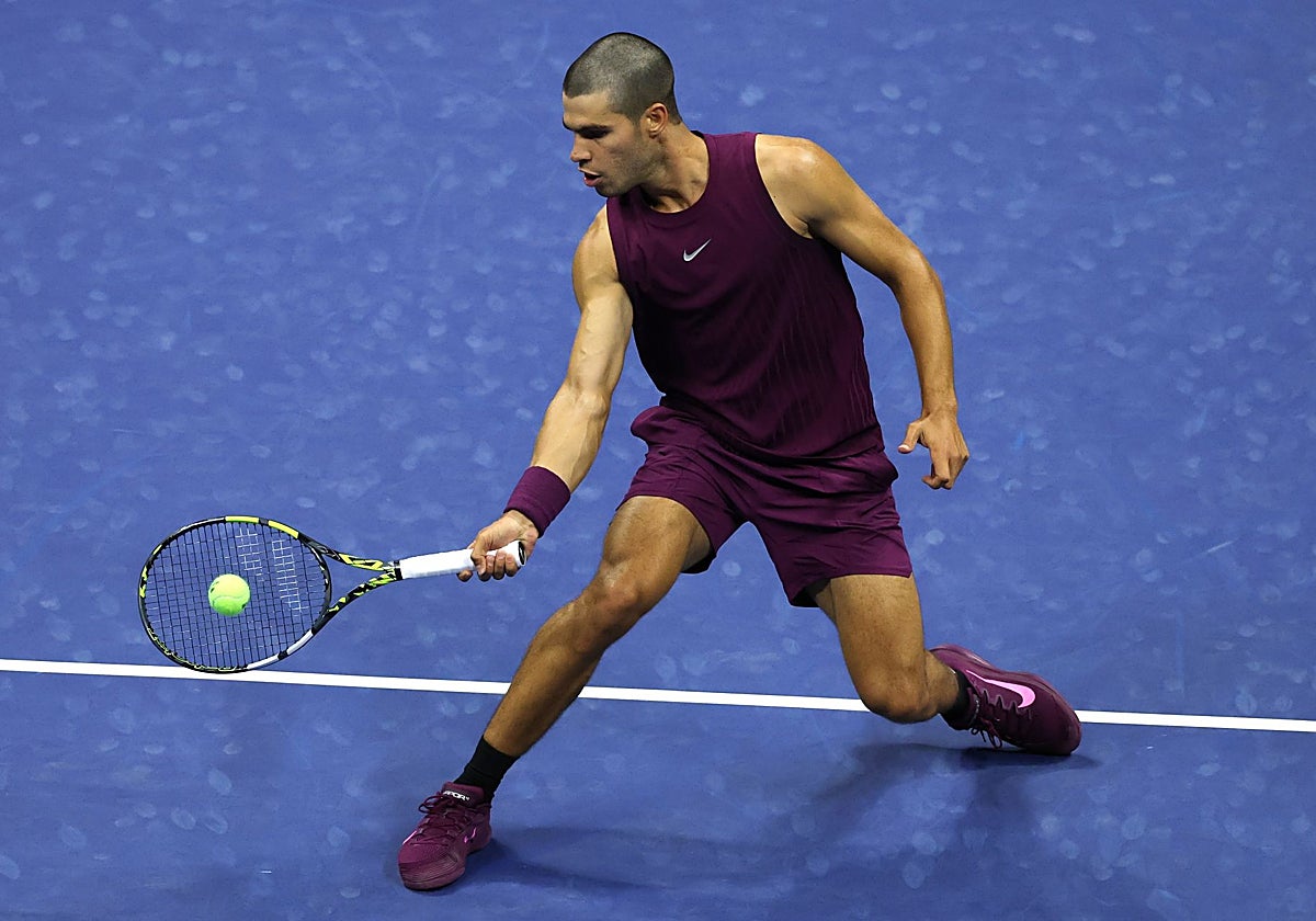 Dónde ver en televisión y online el partido de Alcaraz hoy del US Open y a qué hora juega contra Darderi