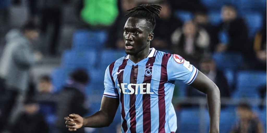 El Sevilla cierra un acuerdo con Batista Mendy del Trabzonspor, a expensas de las salidas