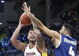 España muestra su mejor versión y aplasta a Chipre