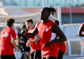 Sevilla FC: Día nuevo en la oficina, Mendy y Cardoso se unen al grupo