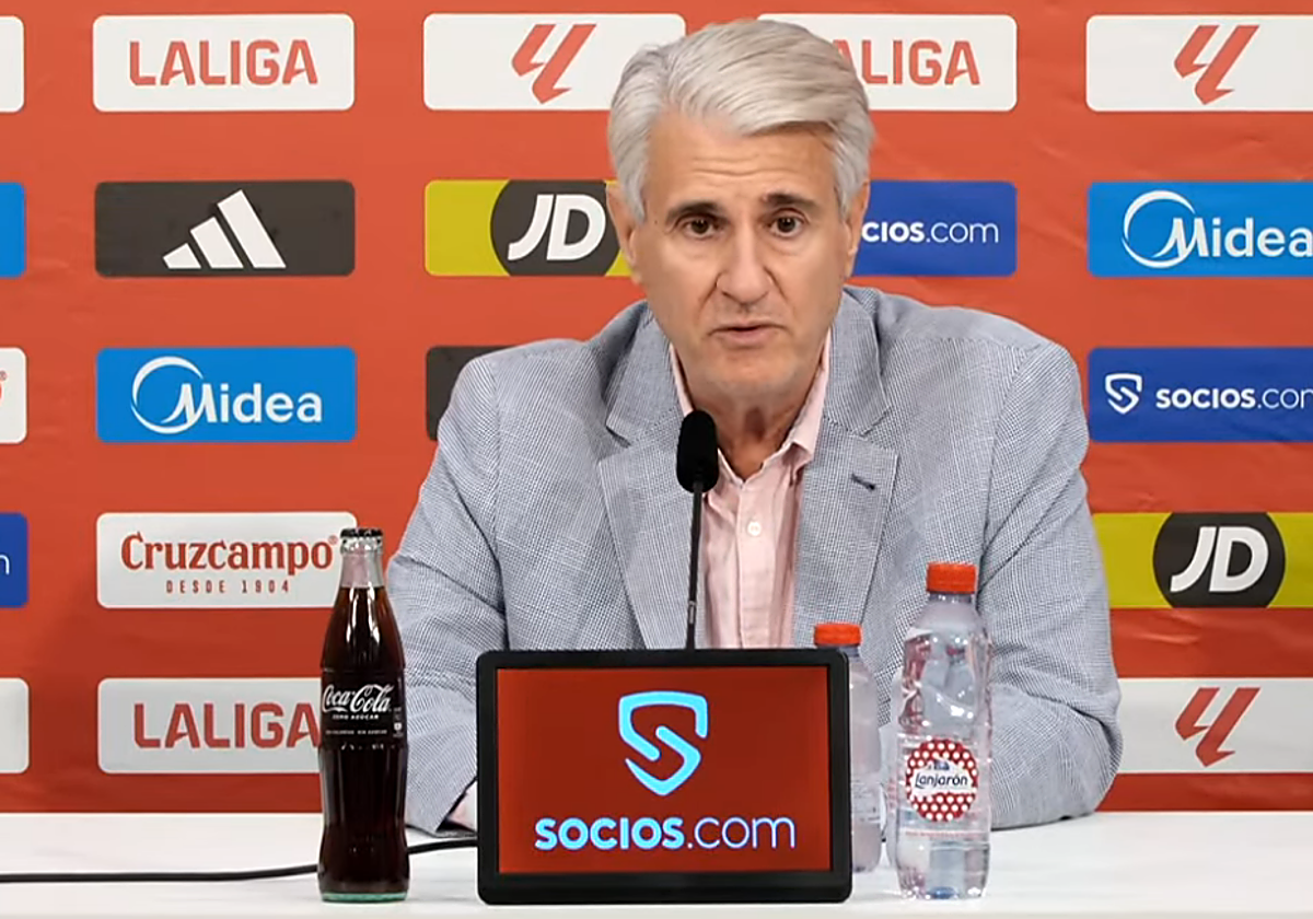 Cordón y el mercado de fichajes del Sevilla FC: «Me he divertido mucho»