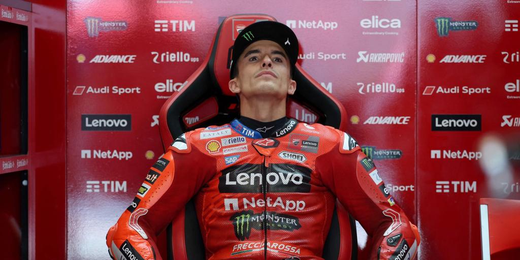 KTM sorprende a Márquez en Montmeló