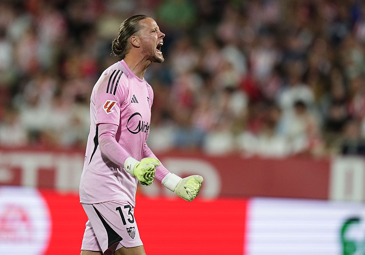 Nyland, en el Girona-Sevilla de LaLiga 25-26