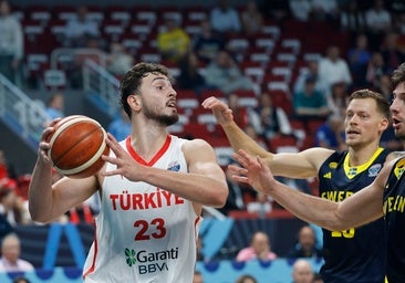 Sengun, de esquivar a la muerte a deslumbrar en el Eurobasket