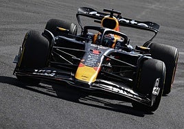 Verstappen despedaza a los McLaren en Monza