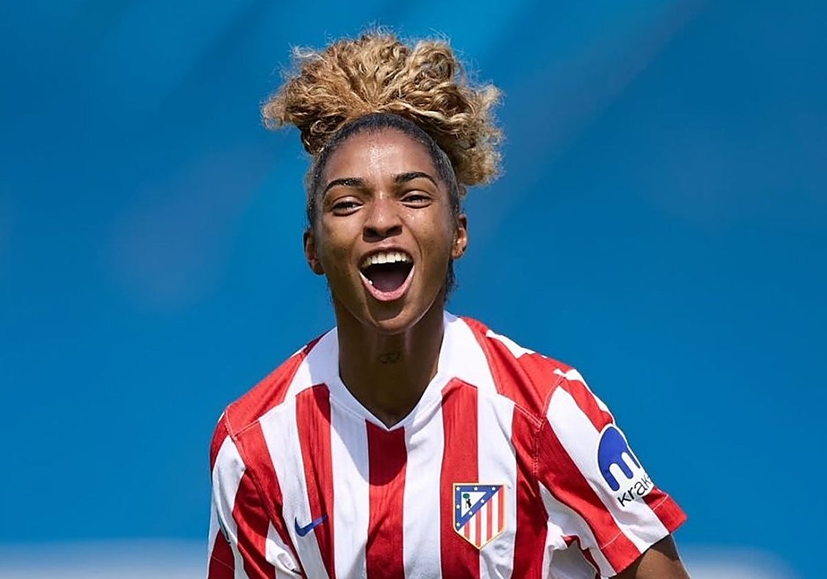 Luany celebra el gol