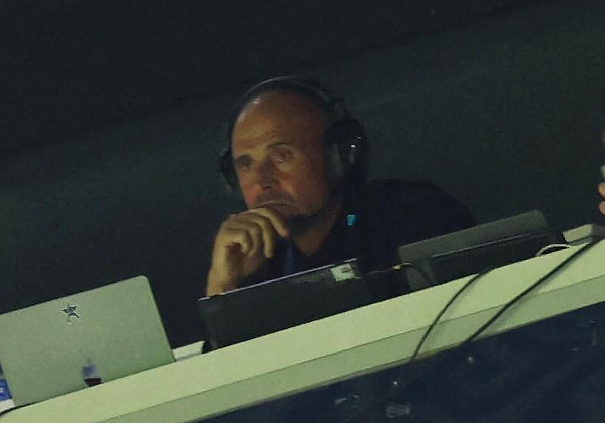 Luis Enrique, durante la primera parte del PSG-Atalanta