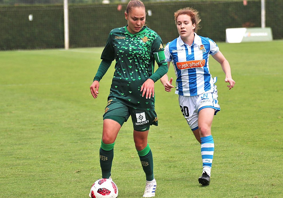 Irene Guerrero en un Real Sociedad Féminas - Betis Féminas