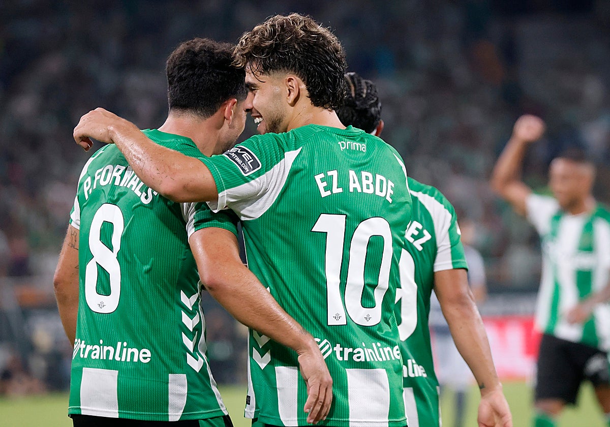 Abde habla con Fornals tras el segundo gol bético