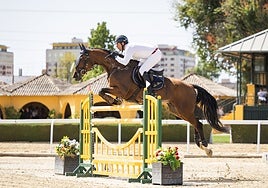 Luis Plaza y 'Vegas de la Fol' triunfan en un emocionante Gran Premio que clausura el CSN4* de Pineda