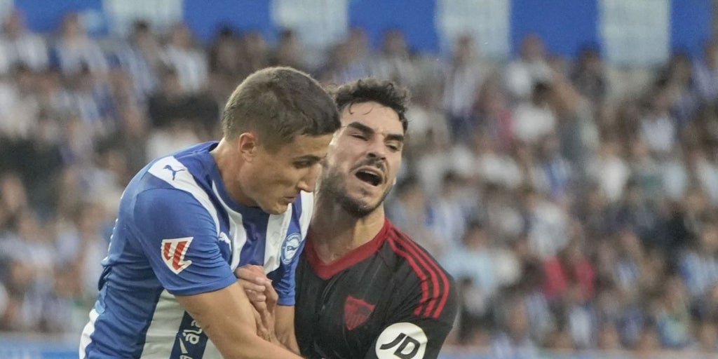 Isaac Romero alcanza los 50 partidos con el Sevilla en LaLiga