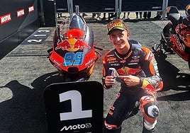 Rueda impone su jerarquía rubricando en Motegi su quinta pole del año