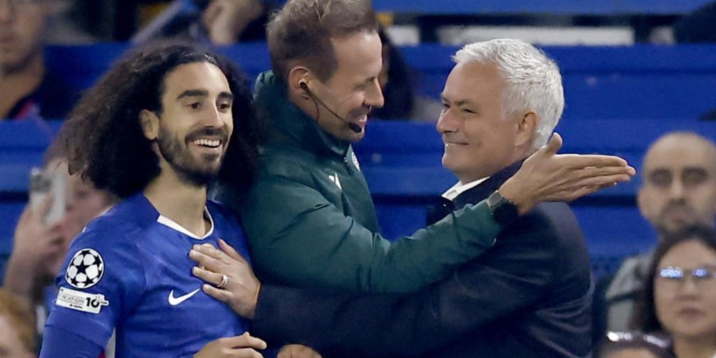 Mourinho volvió, saludó, abrazó, besó... y perdió