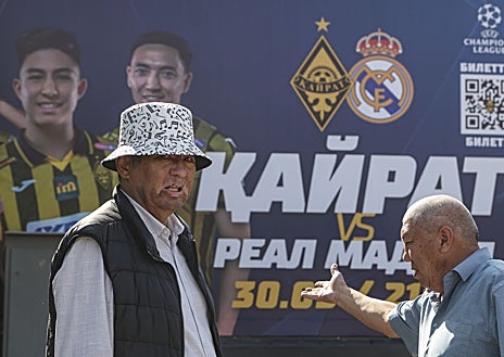 Imagen secundaria 1 - Las primeras manzanas del Neolítico, carne de caballo y la ruta de la seda: así es Almaty, el largo viaje asiático del Real Madrid