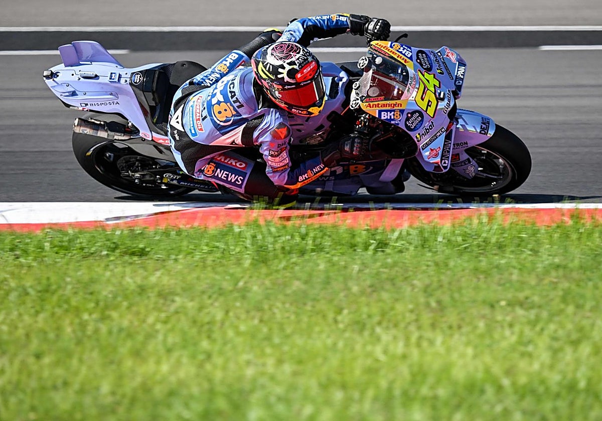 Fermín Aldeguer rueda por el circuito de Mandalika