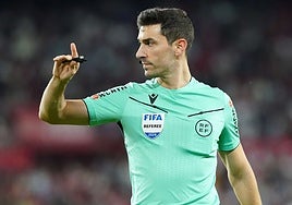 Sevilla FC - Barcelona: Alejandro Muñiz Ruiz será el árbitro del partido