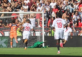 Sevilla FC - Barcelona, las notas de los jugadores: Como el 'Equipo A', los planes de Almeyda salen bien