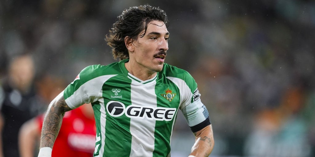 Héctor Bellerín, galardonado por la BBC
