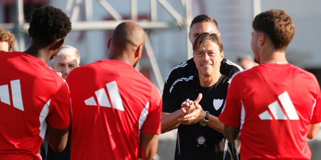 Ovación para Marcao en el último entrenamiento de la semana del Sevilla FC