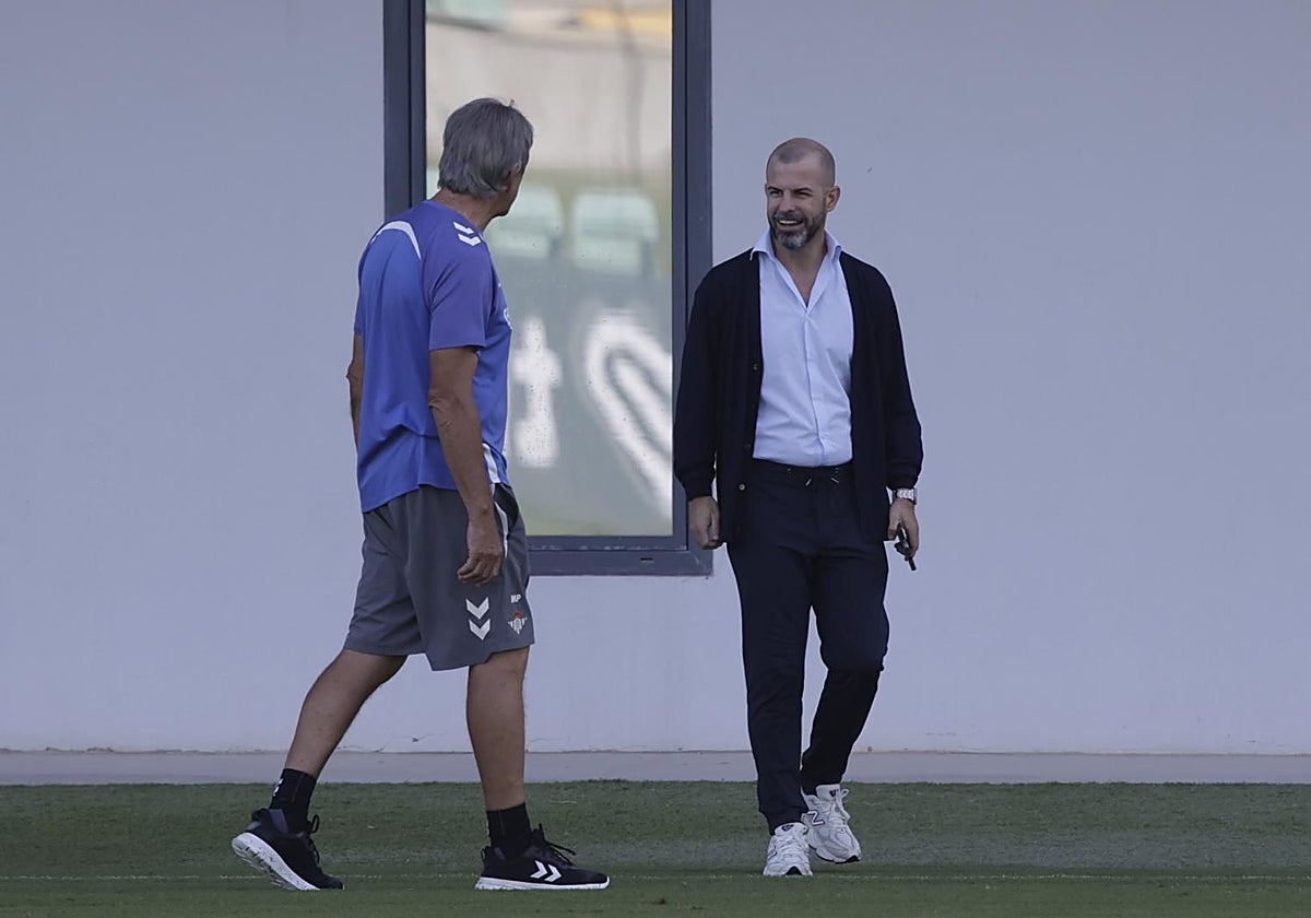 Pellegrini y Fajardo, en el entrenamiento del jueves en la ciudad deportiva Luis del Sol