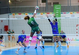 El Fundación Cajasol Andalucía abre la temporada con una gran victoria sobre el CV Emalsa Gran Canaria (3-2)