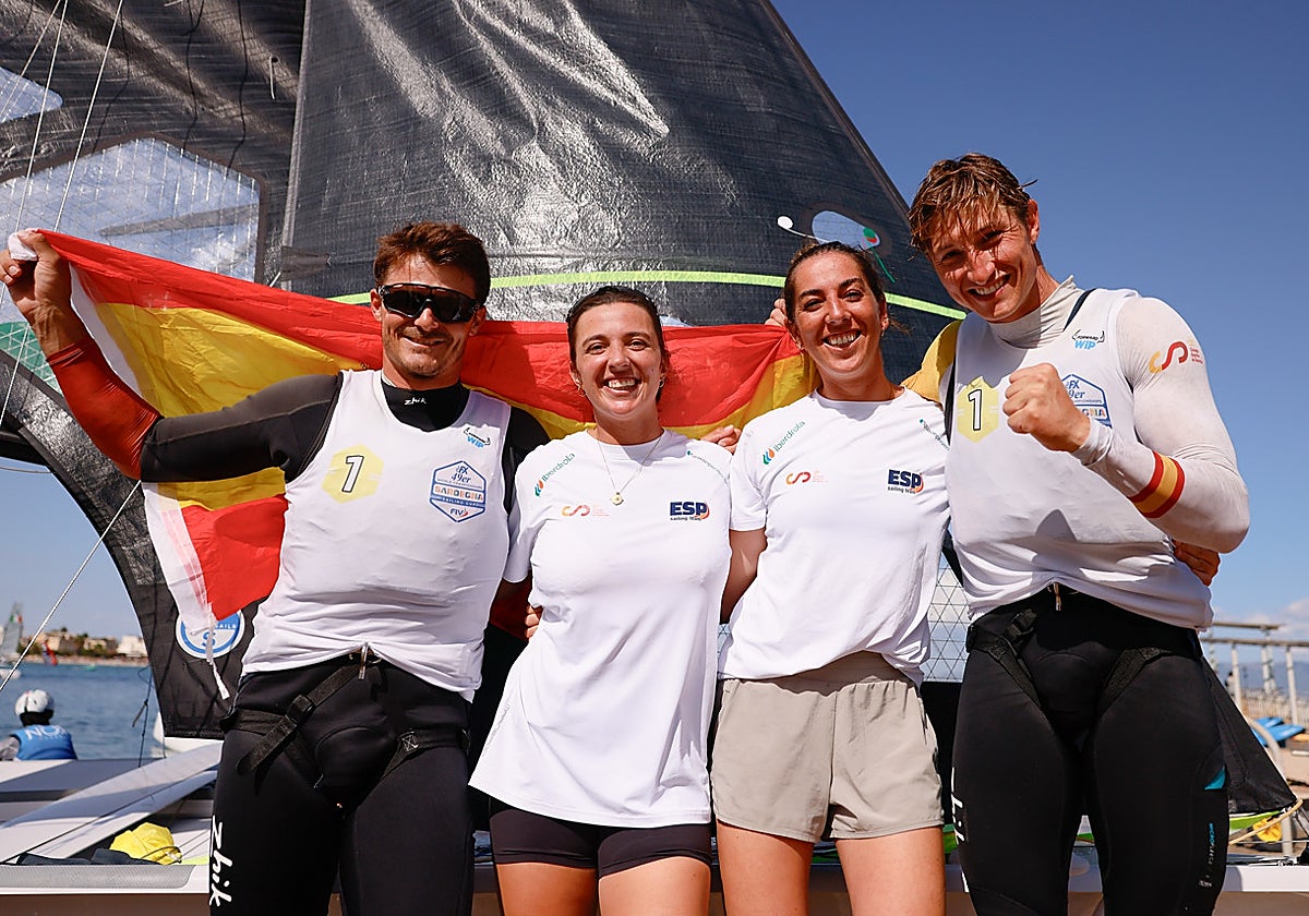 Diego Botín, María Cantero, Paula Barceló y Florian Trittel en Cagliari
