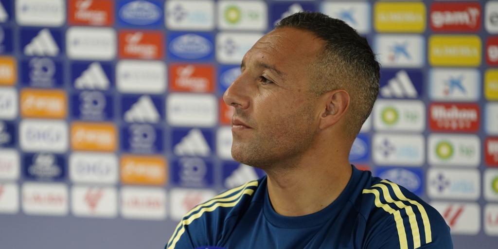 Cazorla dispara contra los que le acusan de estar detrás del despido de Paunovic