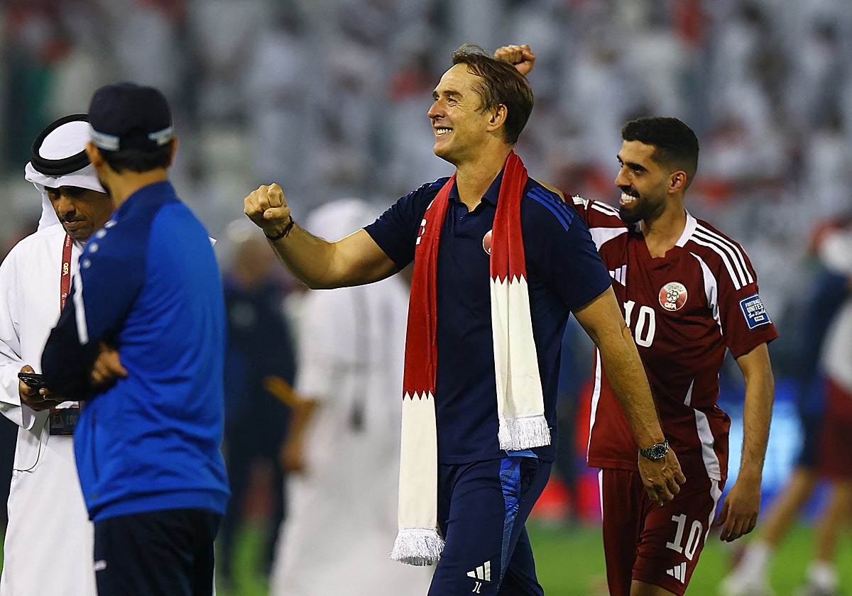 Lopetegui celebra la clasificación de Qatar para el Mundial de 2026