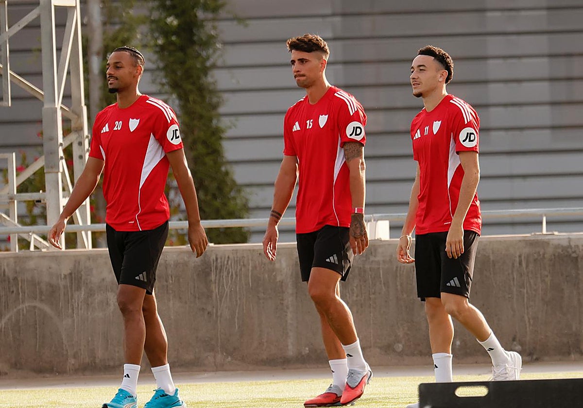 Sow, Cardoso y Vargas, en el entrenamiento de este miércoles