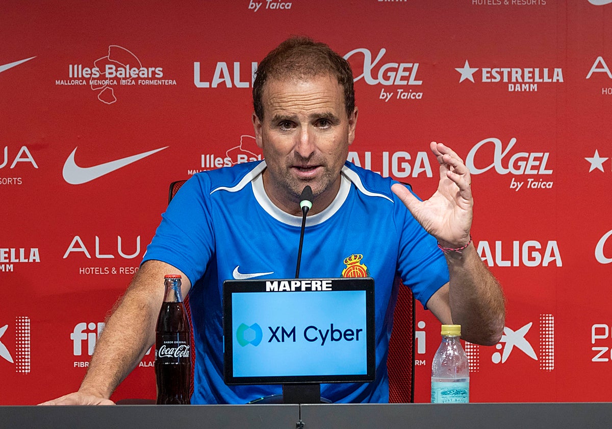 El entrenador del Mallorca, Jagoba Arrasate, durante la rueda de prensa ofrecida este viernes, previa al partido de Liga frente al Sevilla