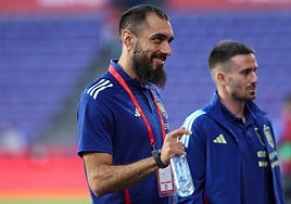 Borja Iglesias, la homosexualidad y los elogios a Bellerín: «Es muy valiente»