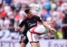 Las alternativas de Almeyda para suplir a Azpilicueta en el eje de la zaga del Sevilla FC