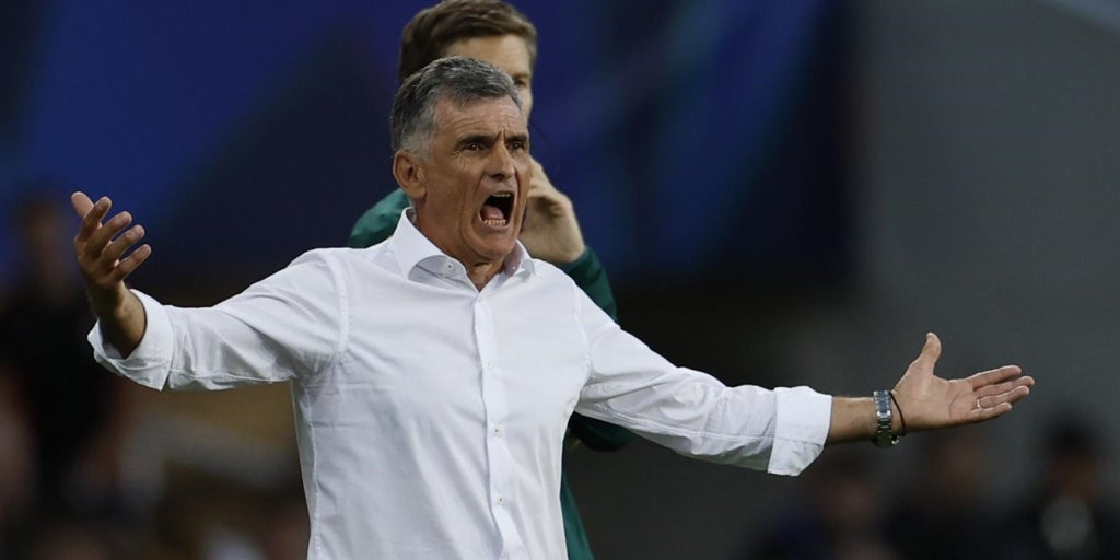 Mendilibar, indignado: «¿El arbitraje? Es muy difícil que yo pueda ganar aquí»