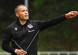 Sergio Francisco alaba al Sevilla: «Es muy buen equipo, completo y agresivo»