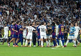 El pique Madrid-Barça siguió en las redes: del «hablar es gratis» al «están realmente acojonados»