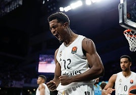 El Madrid recupera la sonrisa tras calcinar al Fenerbahçe