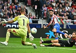 La oscuridad invernal alumbra la cruda realidad del Sevilla