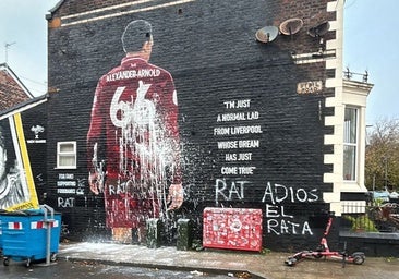 Vandalizan el mural de Trent Alexander-Arnold en Liverpool