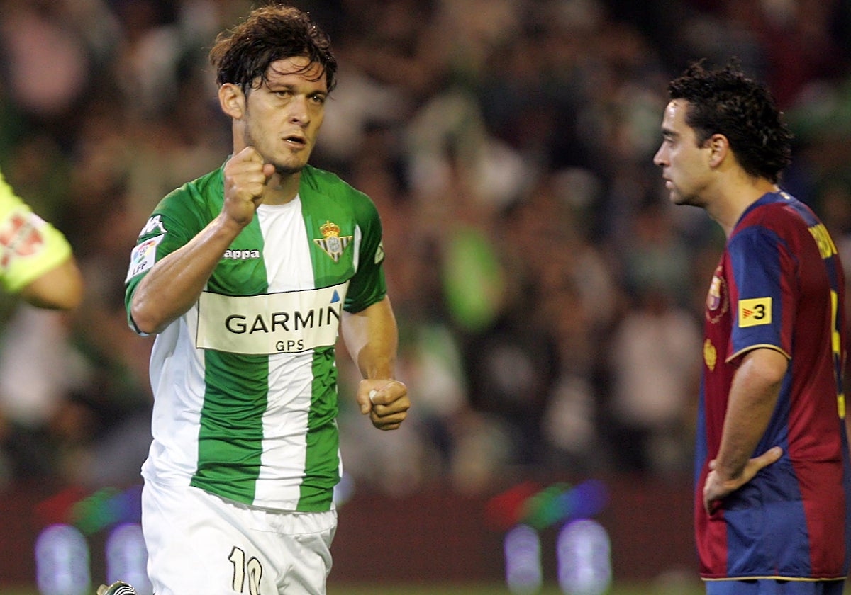 Edu celebra un gol ante el FC Barcelona