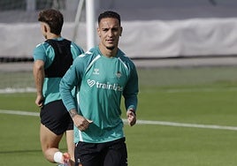 Betis - Olympique de Lyon: test de altura continental en la Cartuja