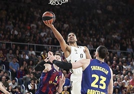 Lyles despedaza al Barça y el Madrid conquista su noveno clásico consecutivo