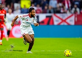 Ejuke puso de los nervios al Sánchez-Pizjuán