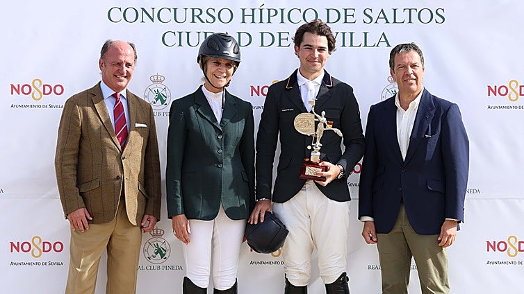 Francisco Román gana el Gran Premio 'Ciudad de Sevilla', prueba reina del CSN4* en Pineda