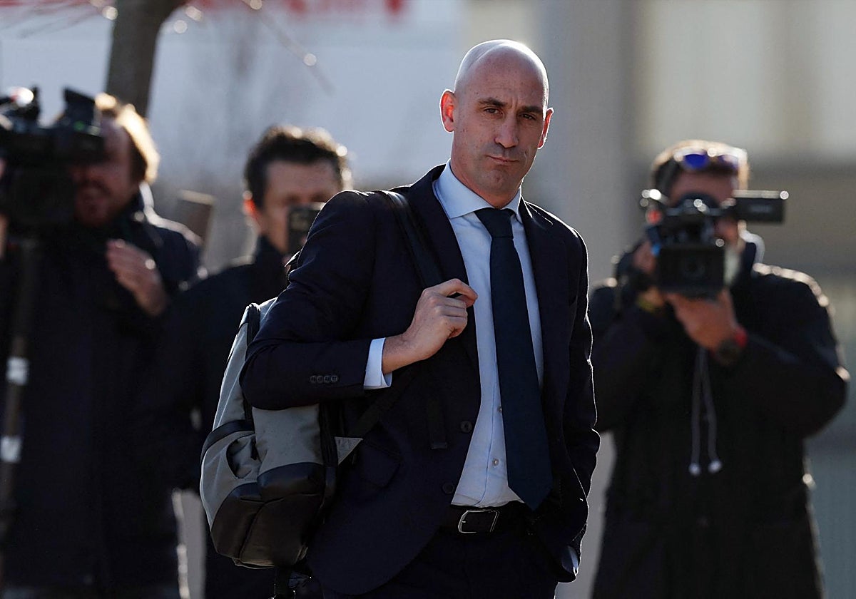 Luis Rubiales, durante el juicio por su beso a Jenni Hermoso