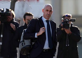 Luis Rubiales, durante el juicio por su beso a Jenni Hermoso
