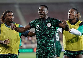 Akor Adams y Ejuke se unen al boicot de la selección nigeriana