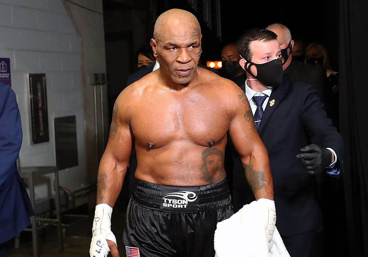 Mike Tyson, antes de un combate