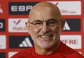 Luis de la Fuente: «Afrontamos este partido con responsabilidad por prestigio»