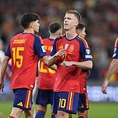 Dani Olmo celebra el gol ante Turquía