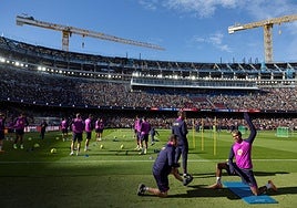 El debut más esperado: hasta diez azulgranas podrían jugar por vez primera en el Camp Nou